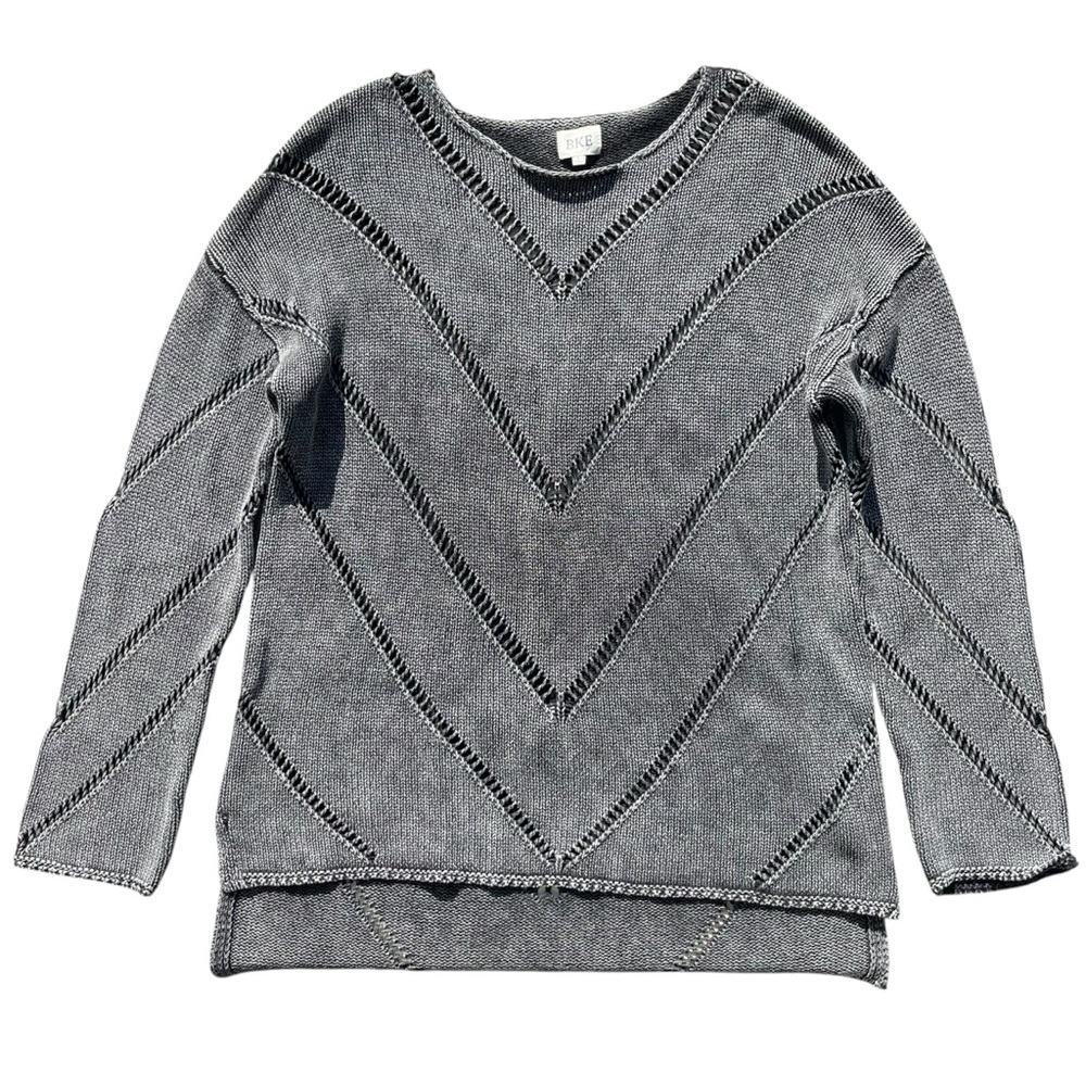 BKE Women S Gray Washed Open Knit Long Sleeve Round Neck Chevron Sweater PS23112